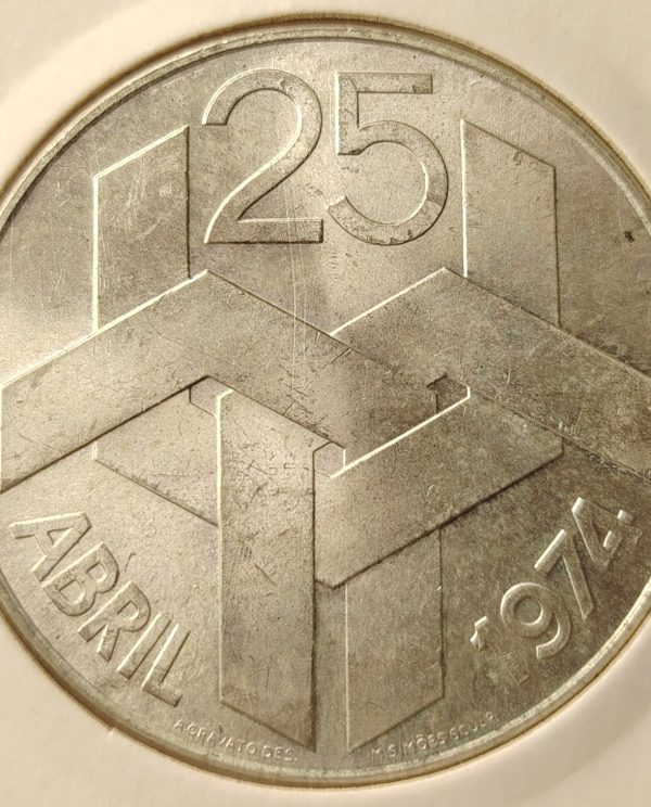250 Escudos 25 de Abril 1974 Prata